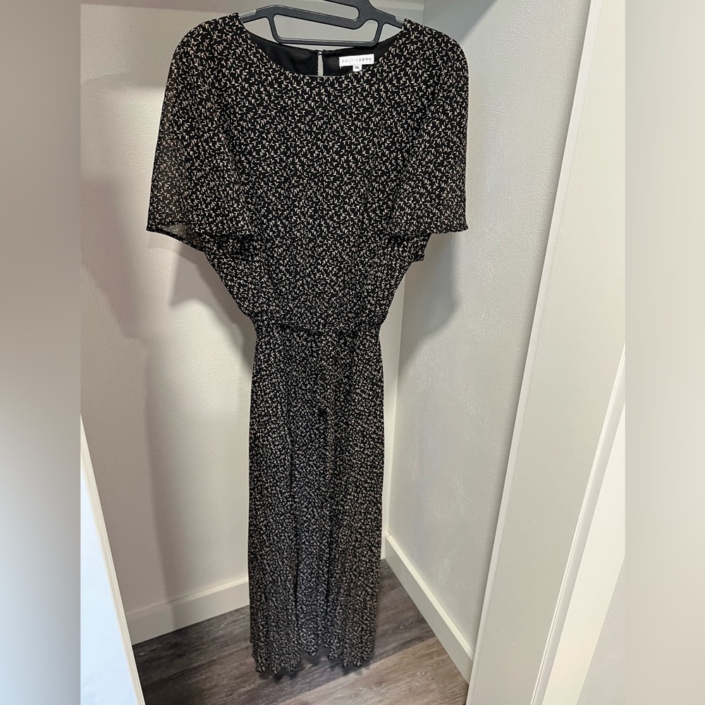 Size 1X Baltic Born midi dress